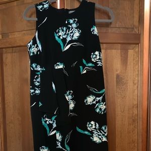 Black and floral print maternity dress